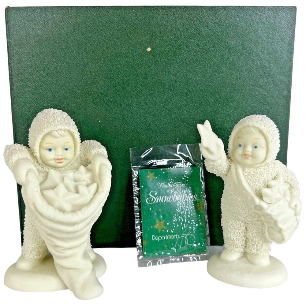 Dept 56 Winter Tales of The Snowbabies With Hug And Kisses 2 Piece Figurine‎ Box
